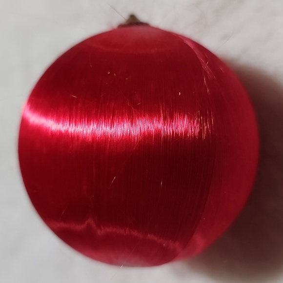 VINTAGE CHRISTMAS DECORATIVE ORNAMENTS FOR CHRISTMAS TREE / BASKET - Picture 5 of 9